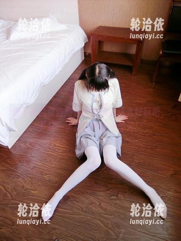 想不到西尔酱的白丝全集是这么好玩吧，下载一次就能开心一整天！