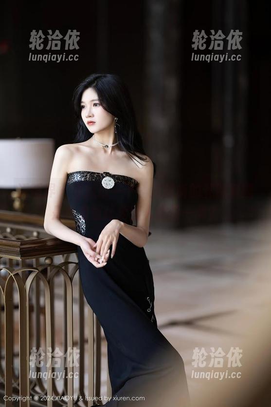 语画界 - 再探讨一下，沐若昕的礼服套图是不是能让周围人眼前一亮？