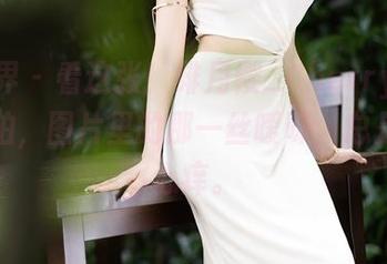 语画界 – 看这张！绯月樱_Cherry的灰丝私拍，图片里的那一丝暧昧，总是让人心痒。