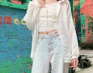 贝儿酱Miki礼服秀，高清壁纸的每一处细节都让人想偷偷跑去试试嘿嘿！