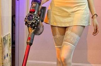 微密圈 – 轩子巨二兔女仆装的照片，我只能说，看了后不得不点赞！