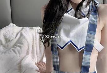 微密圈 – 看陈妮妮UNI的红裙合集，这些图片到底想暗示我什么呢？