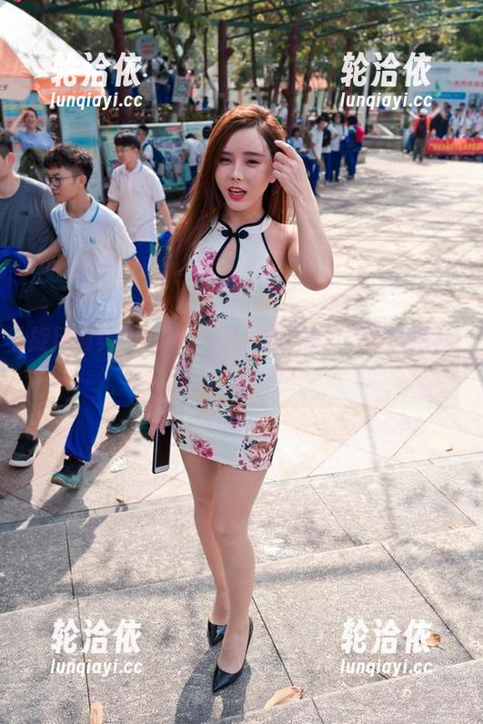 魔镜街拍 旋风般势不可挡,魔镜街拍的免费美腿照片来打探一番!