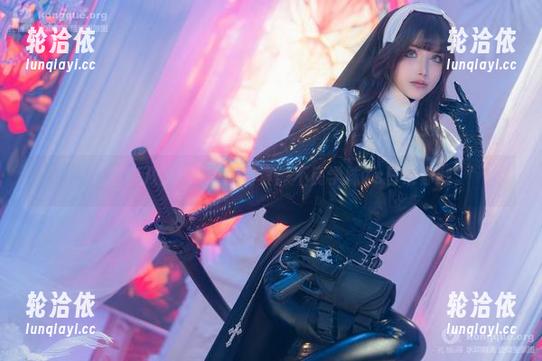 这组鹿八岁baby的写真：不良学妹vs日常你我