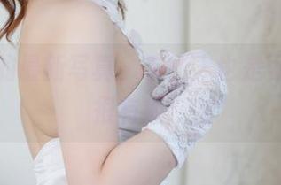 鹿野希的最新写真，未亡人也是可以活得很有趣！